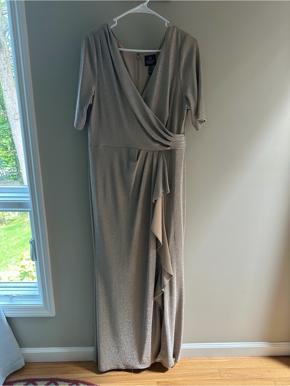 Adrianna Papell Metallic Knit Gown Size 14